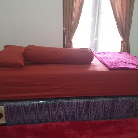 Richandy House - 3 Bedroom Full Ac & Hot Water Kejayan Zewnętrze zdjęcie